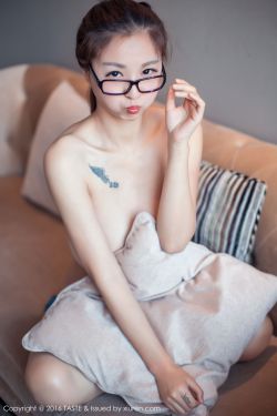 两女一个杯子视频